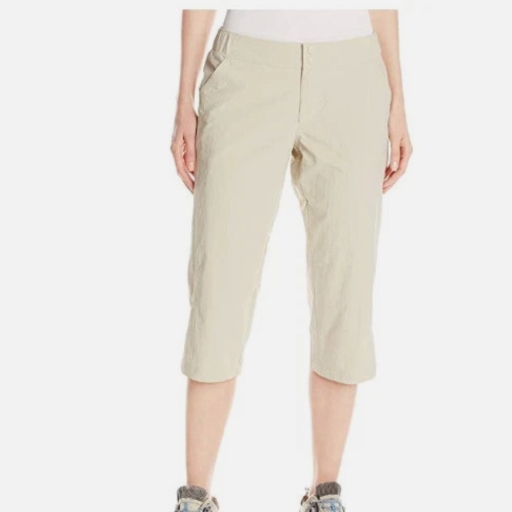 Columbia PFG Women's Suncast Lightweight Nylon Capri Fishing Pants Size S